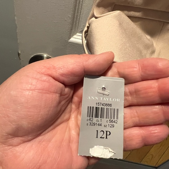 NWT - Ann Taylor Tuxedo Pants with Black Trim - Size 12P - Picture 8 of 8